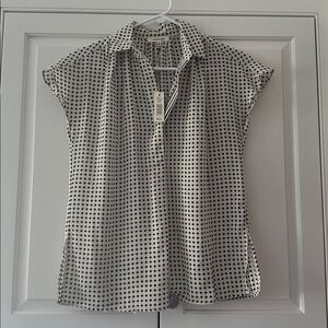 Max Studio Black and White Geometric Blouse